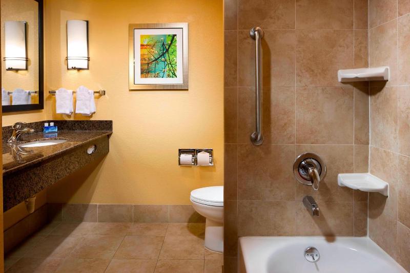 King Room image 2