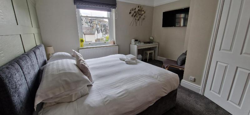 Glencoe Guest House - image 19