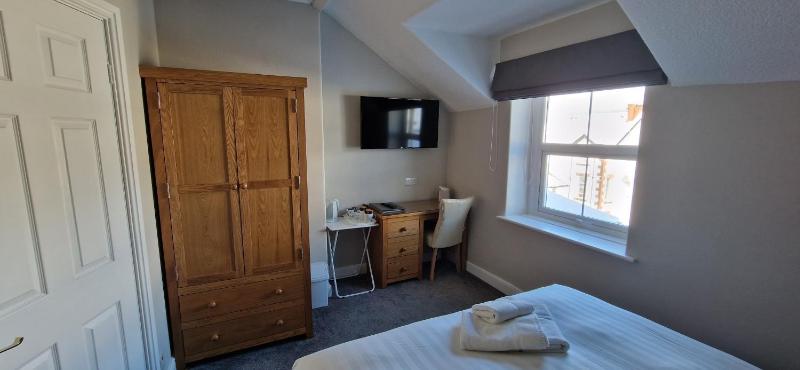 Glencoe Guest House - image 40