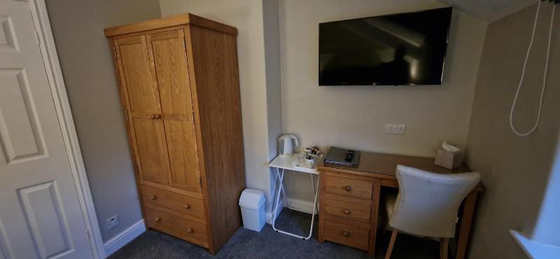 Glencoe Guest House - image 8