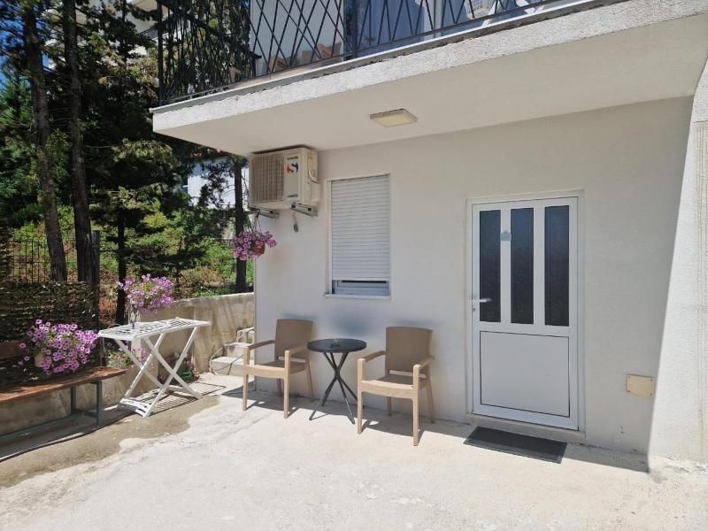 Studio apartman Happy Home - image 15