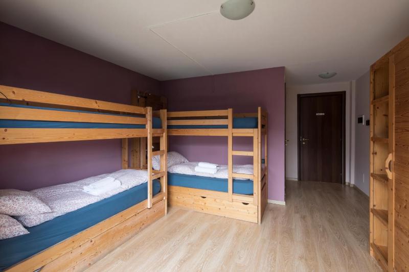 Quadruple Room with Mountain View image 2