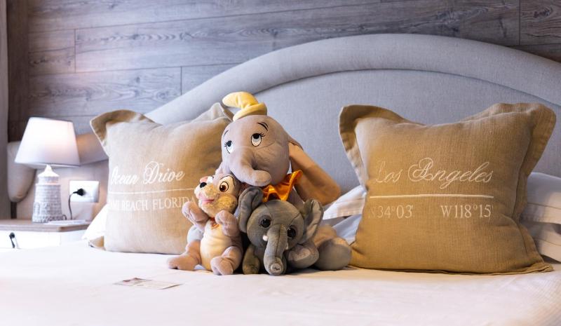 Deluxe Quadruple Room with Balcony and Sea View image 4