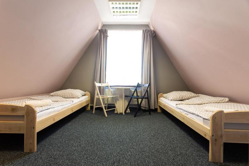 Twin Room with Shared Bathroom image 4