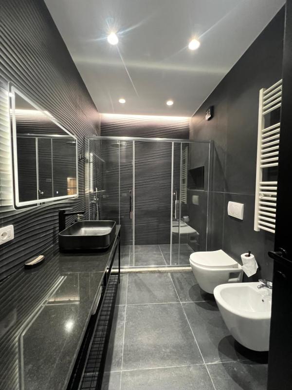 Tirana Centric Apartment - image 11