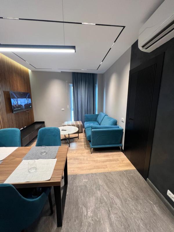 Tirana Centric Apartment - image 12