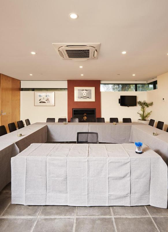 Phillip Island Apartments - image 17