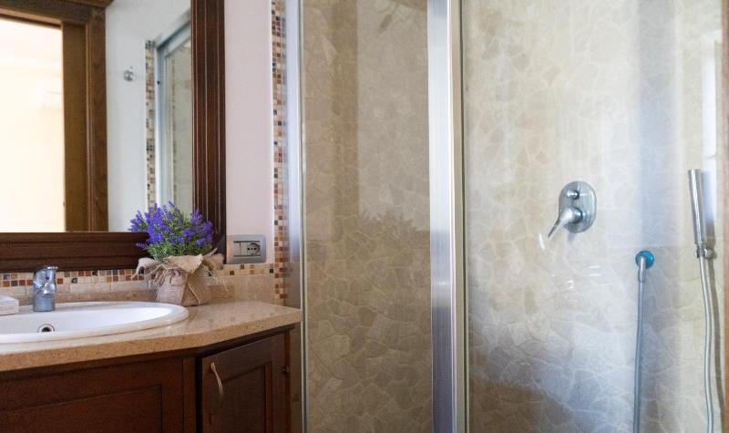 Two-Bedroom Apartment - Annex image 2