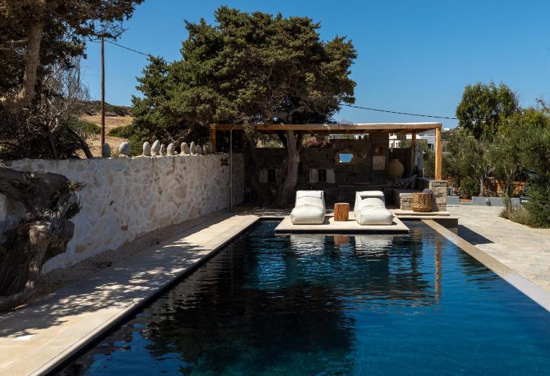 Amalgam Homes Paros Beachfront Villa - image 28