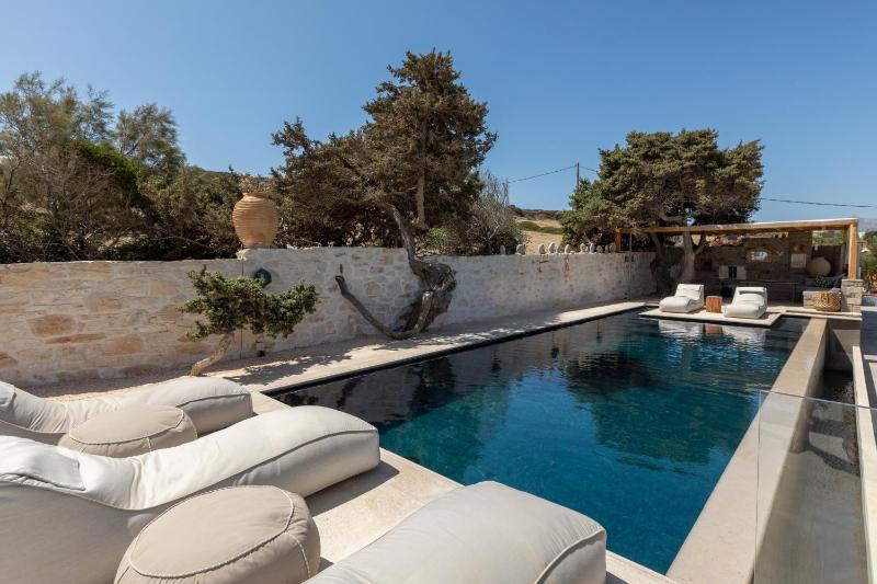 Amalgam Homes Paros Beachfront Villa - image 18