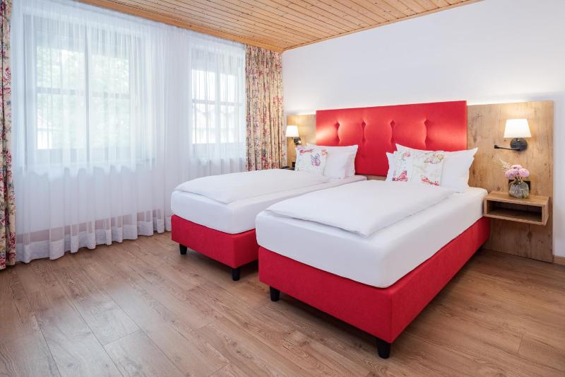 Classic Room image 4