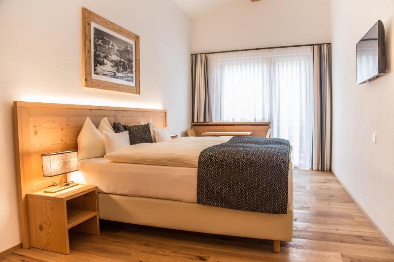 Double Room with Balcony image 1