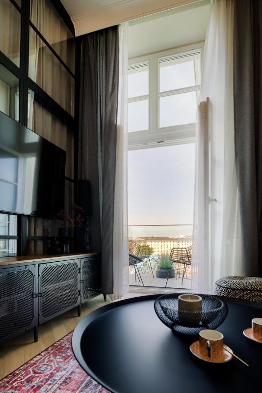 AboutArtApartments - By the river - image 12
