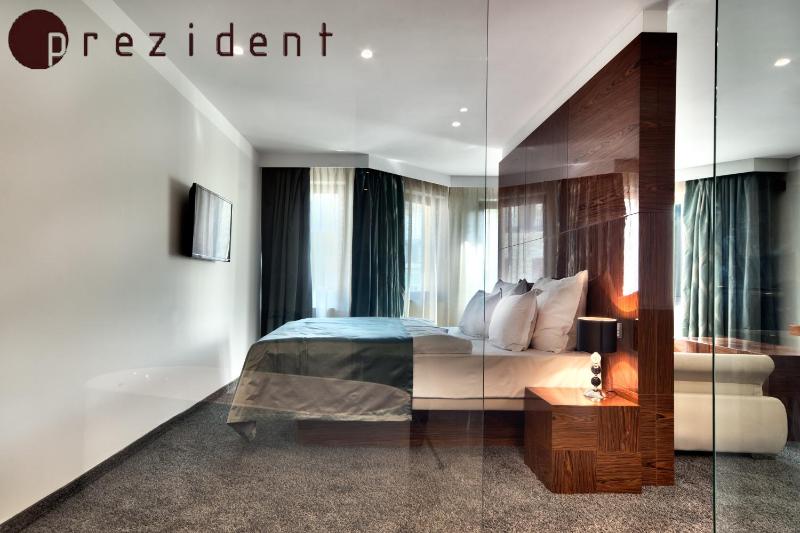 Junior Suite with Free Entry to Wellness image 1