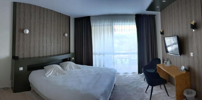 Superior Double Room image 4