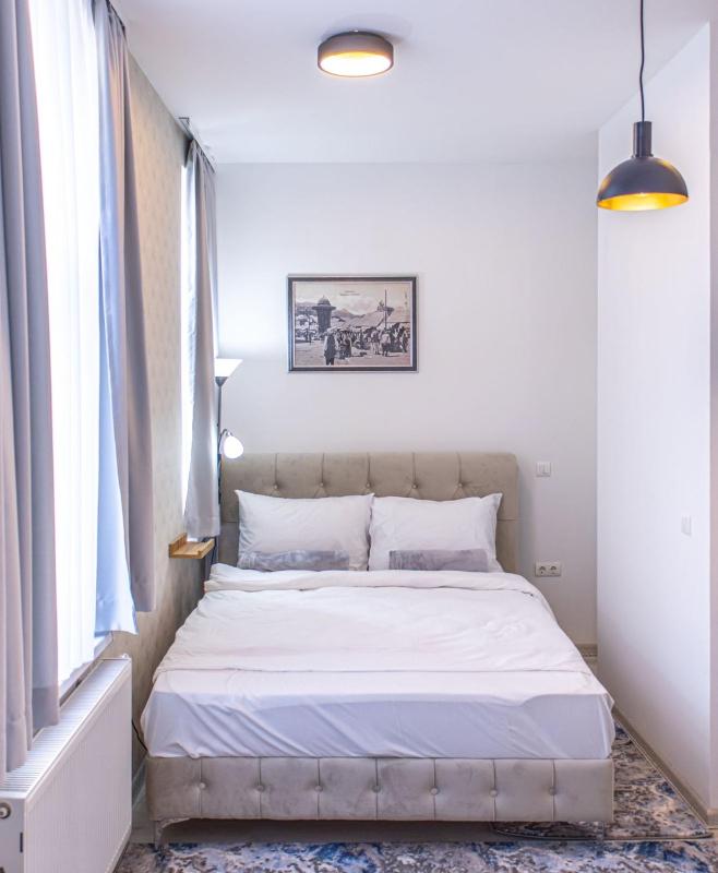 FIT Apartments - image 14