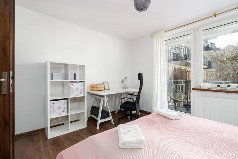 Kosińskiego Apartament Poznań by Noclegi Renters - image 11