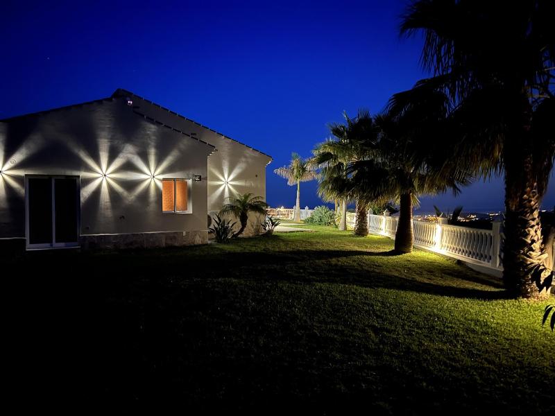 Villa with Sea View image 3