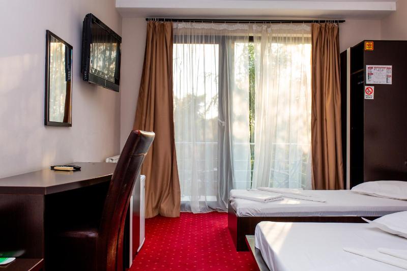 Triple Room image 3