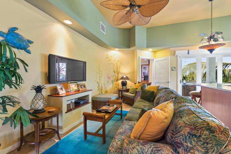 Kahaluu Beach Villas 303 - image 3