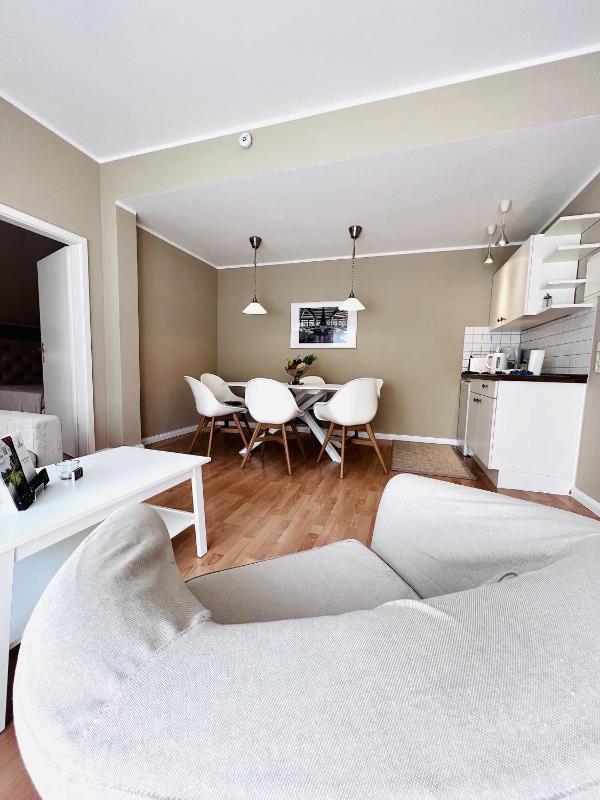 Triple Room Apartment - Lake Side image 2