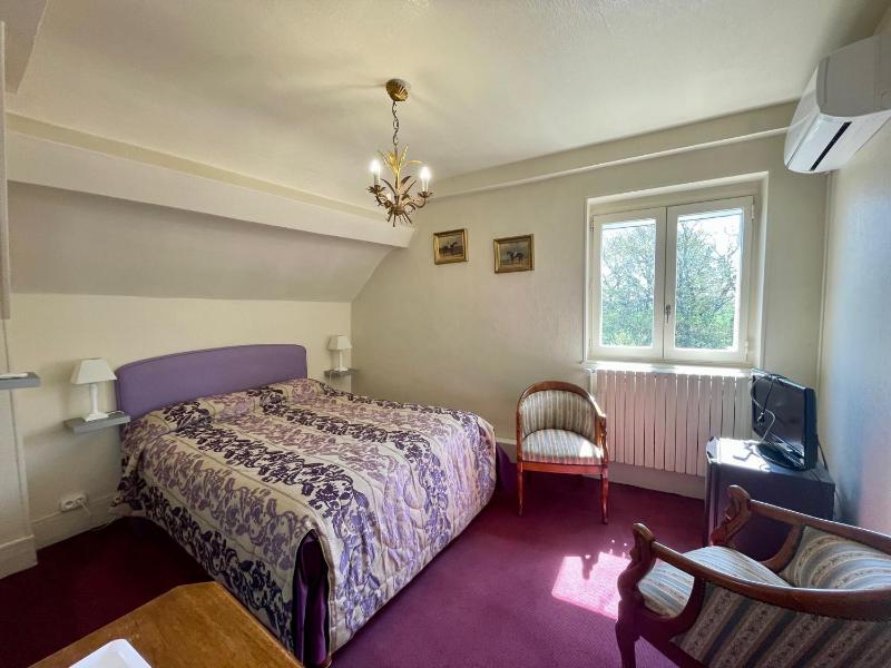 Classic Double or Twin Room image 2