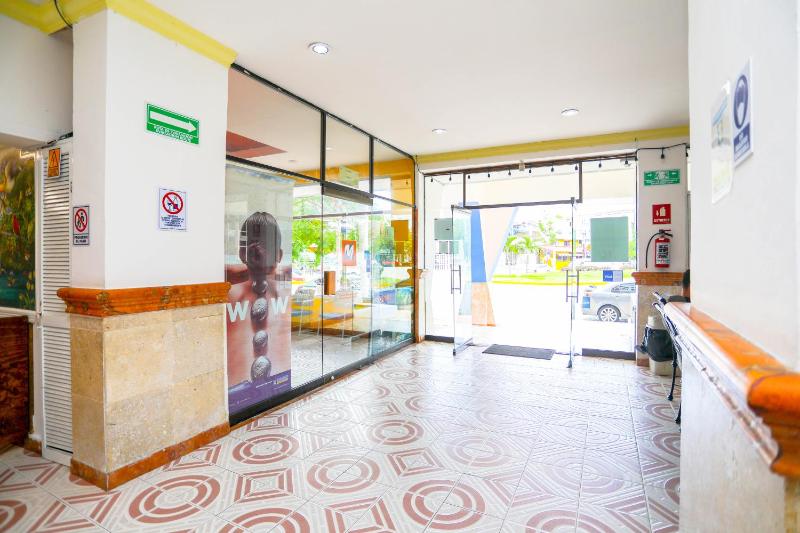 Hotel Caribe Internacional - image 13