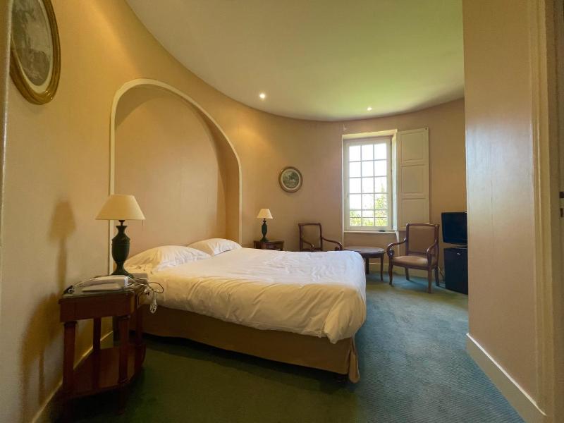 Double Room image 4