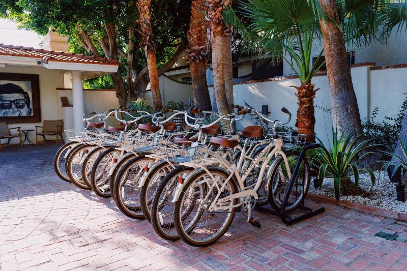 Villa Royale Inn - image 27