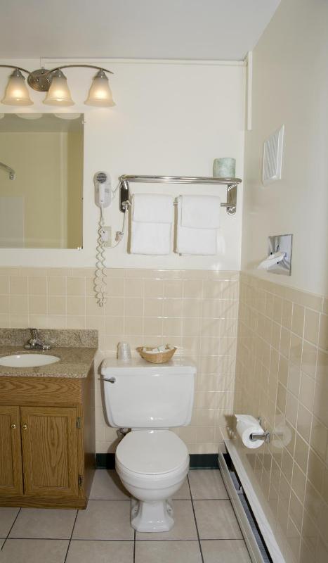 Full Room image 2