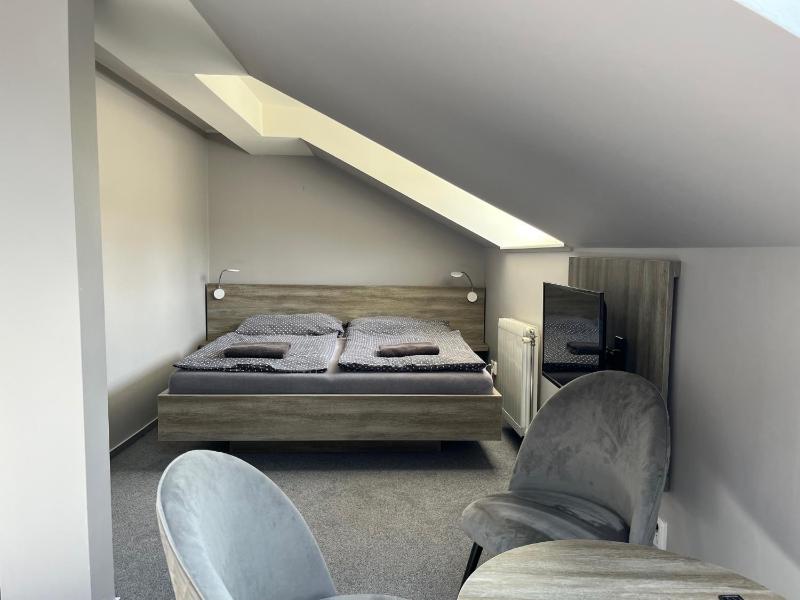 Triple Room image 1