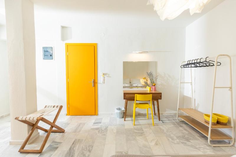 Mondrian Guest House - image 31