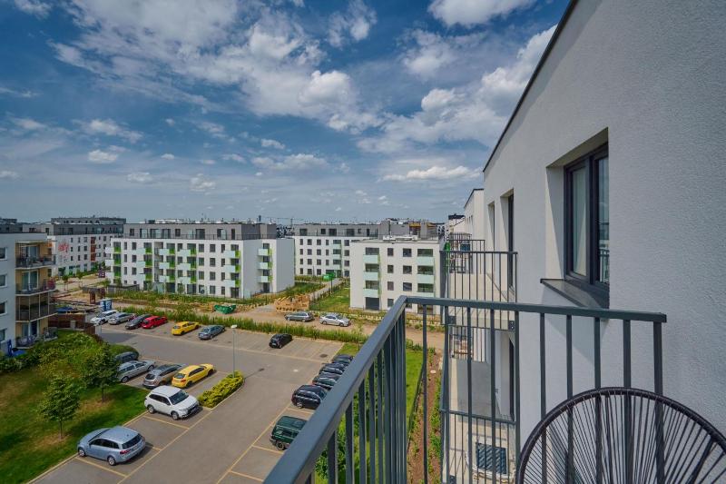 Exclusive Apartment with Balcony & Parking Wrocław by Renters Prestige - image 10