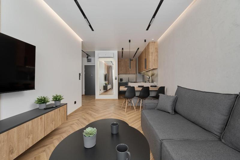 Exclusive Apartment with Balcony & Parking Wrocław by Renters Prestige - image 2
