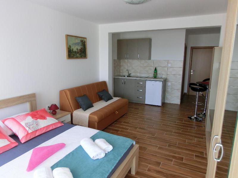 Apartment with Balcony image 4