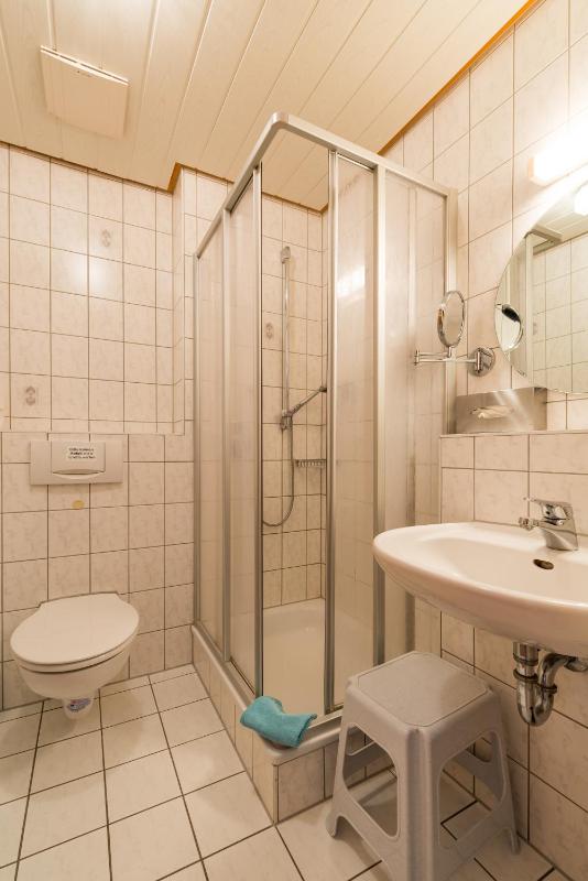 Single Room image 2
