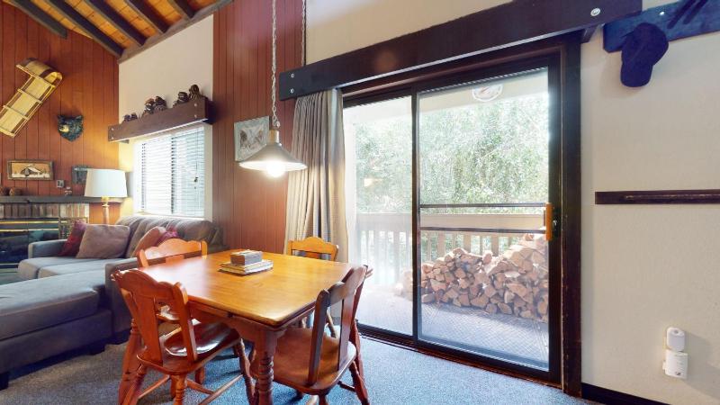 La Vista Blanc 44 Cozy Mountain Home with Fireplace Close to Meadow and Creek - image 34