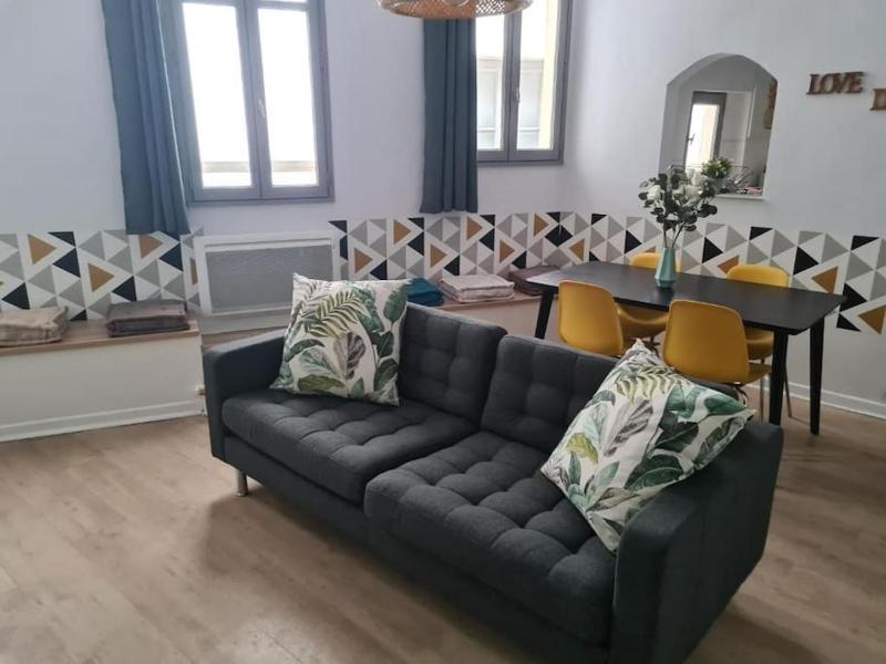 Le Carnot hyper centre Images