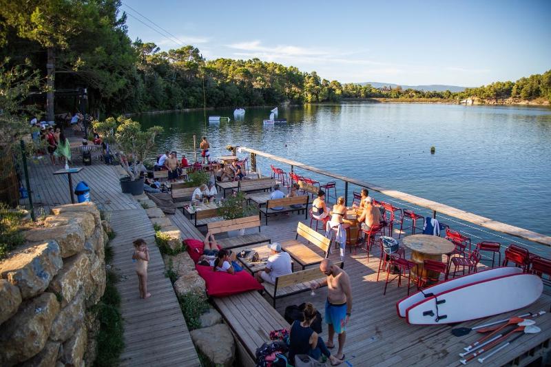 Au point du jour - Gîtes Carcassonne Lac de la Cavayère - image 35