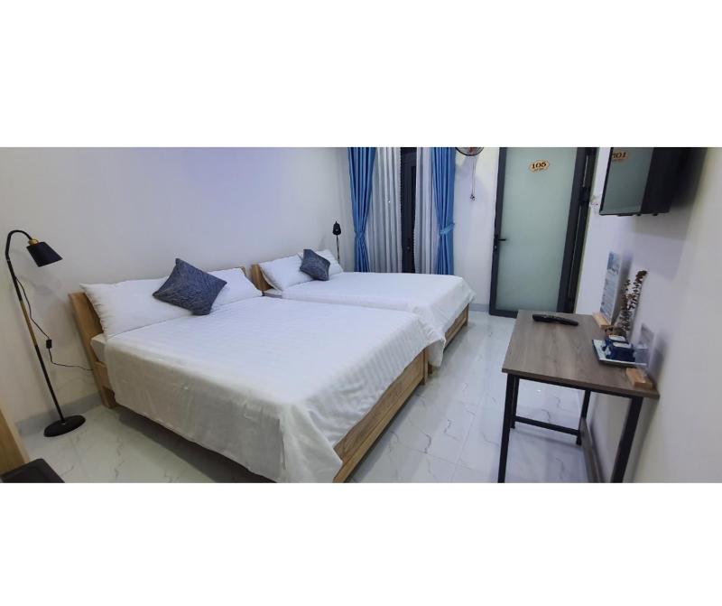 Ánh Dương Homestay - Coastal stop - Just 2 mins walking to Eo Gio - image 16
