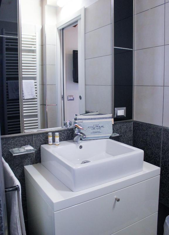Junior Suite with Balcony (2 Adults) image 3