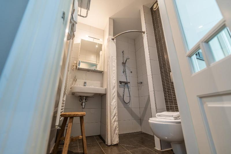 Comfort Double or Twin Room image 3