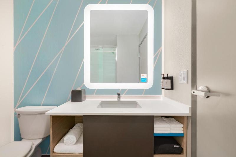 avid hotel Austin - Tech Ridge By IHG - image 4