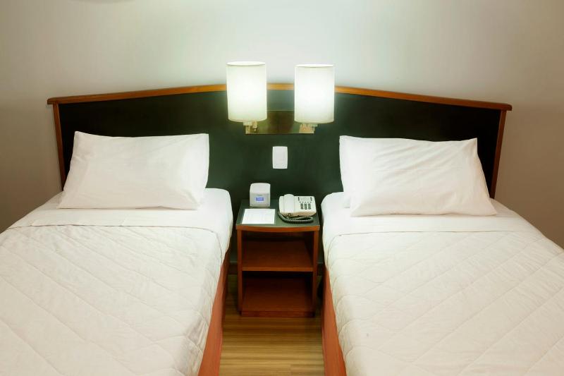 Hotel Moncloa - image 40