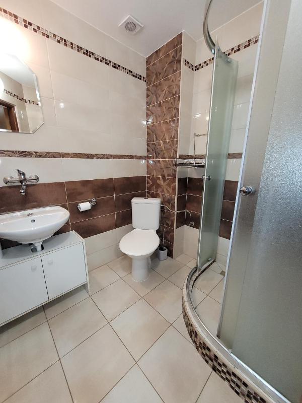 Classic Quadruple Room image 4