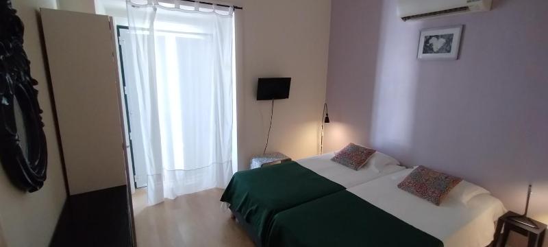 Comfort Double Room image 4