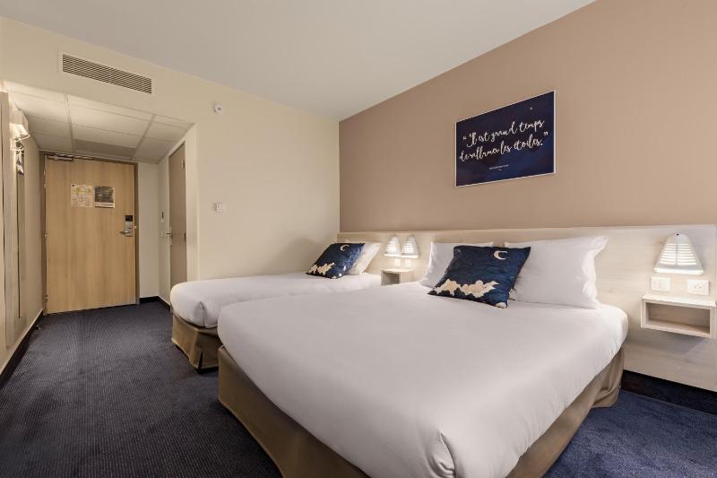 Triple Room image 3