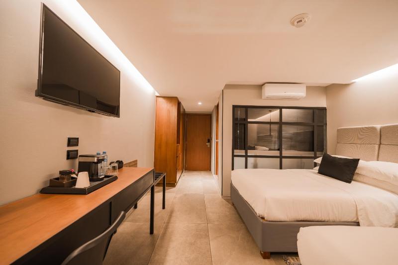 Ontico Urban Design Hotel - image 2