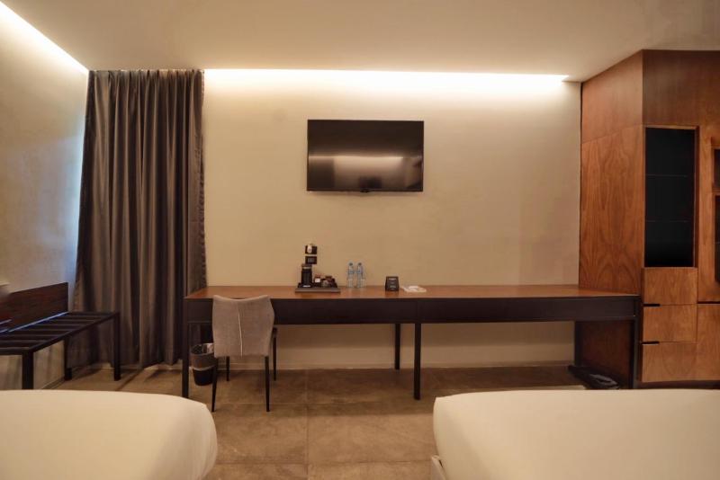 Ontico Urban Design Hotel - image 10
