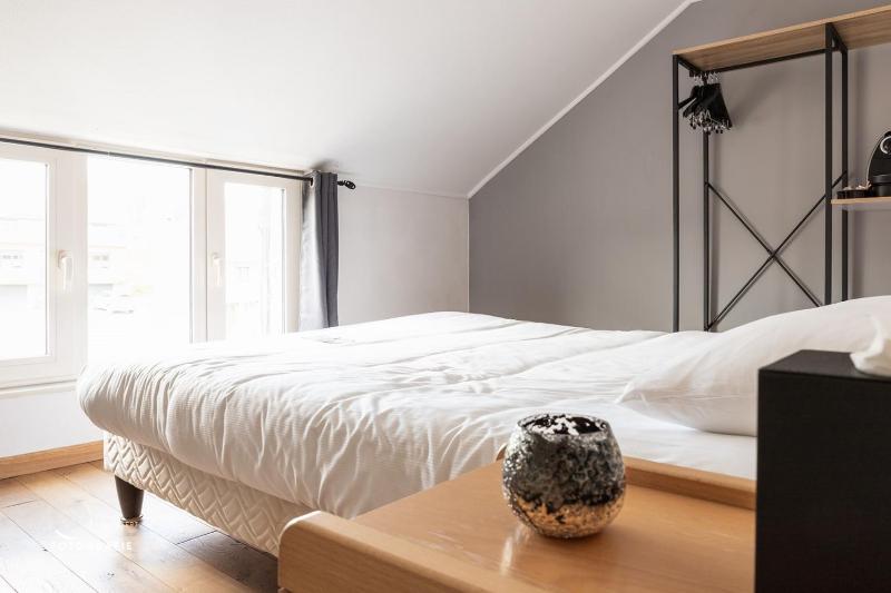 Standard Single Room image 2